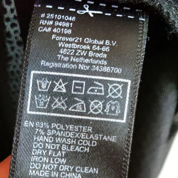 Forever 21 Snake Skin Hi Low Super Soft Flowy Boho Side Zipper Women Size M NWOT - Picture 6 of 6